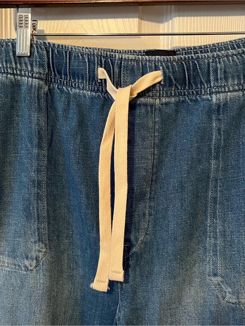 NWT GAP High Rise Easy Barrel Jeans - Elastic waist - Picture 6 of 9